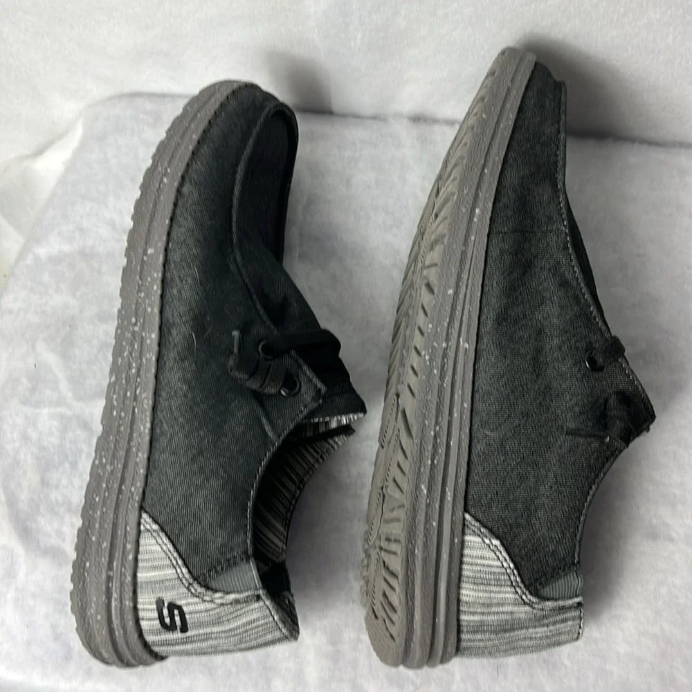 Skechers Mens Slip On Relaxed Fit Melson Chad Sneaker Size 8‎ Grey Memory Foam